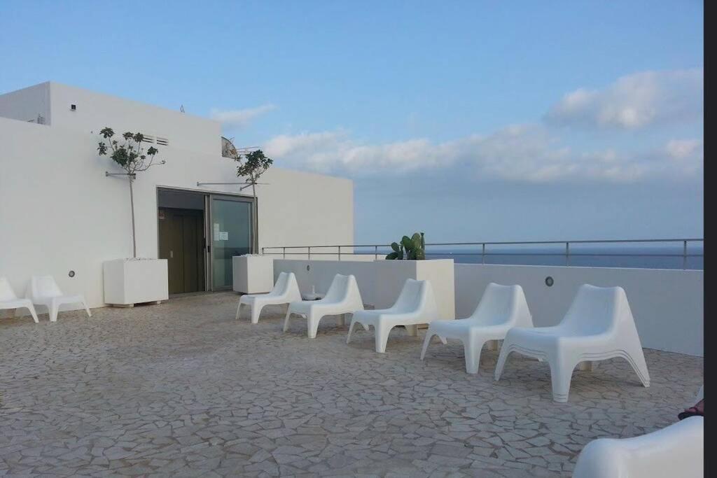 Con Piscina, Garaje Y Vistas Al Mar Apartment *
